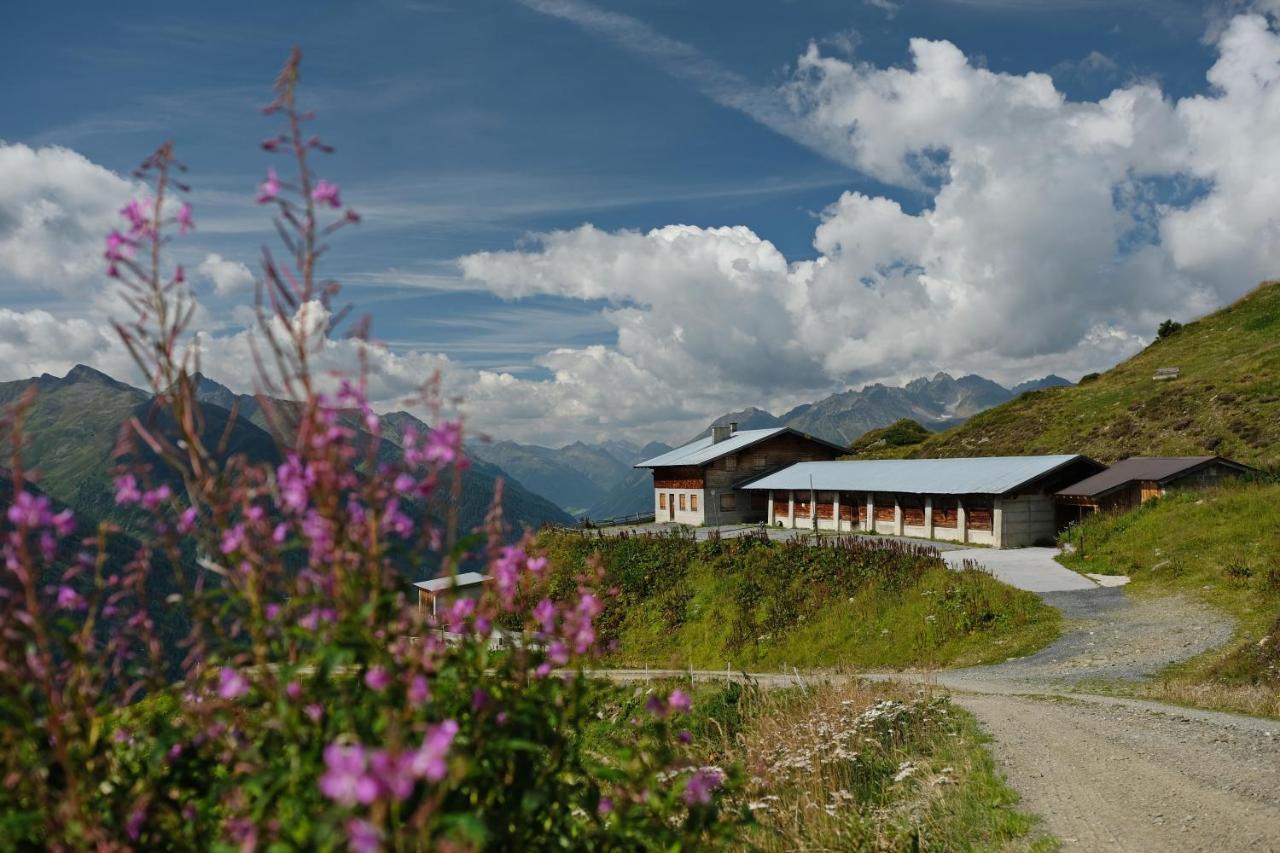 Mountain Alpine Apartment Kappl  Bagian luar foto